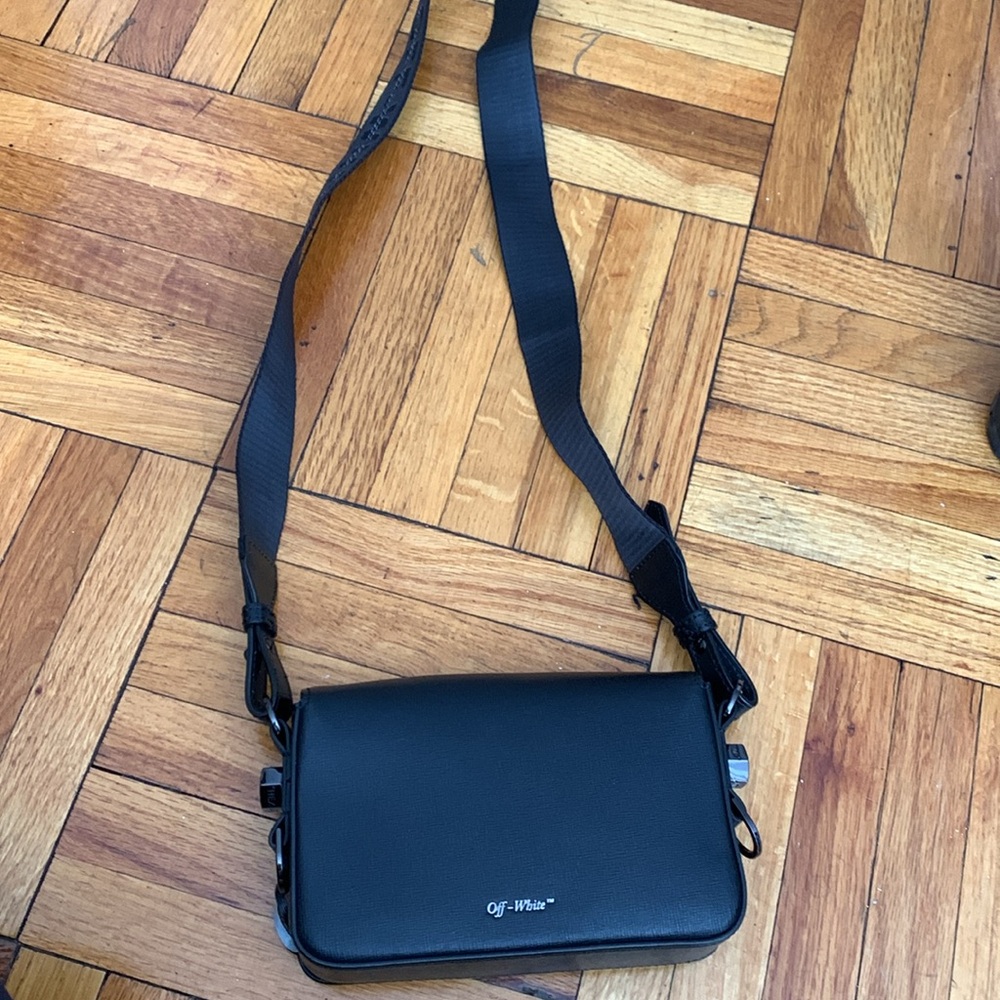 Off-White Black and White Diagonal Stripe Crossbody Bag - Picture 2 of 6